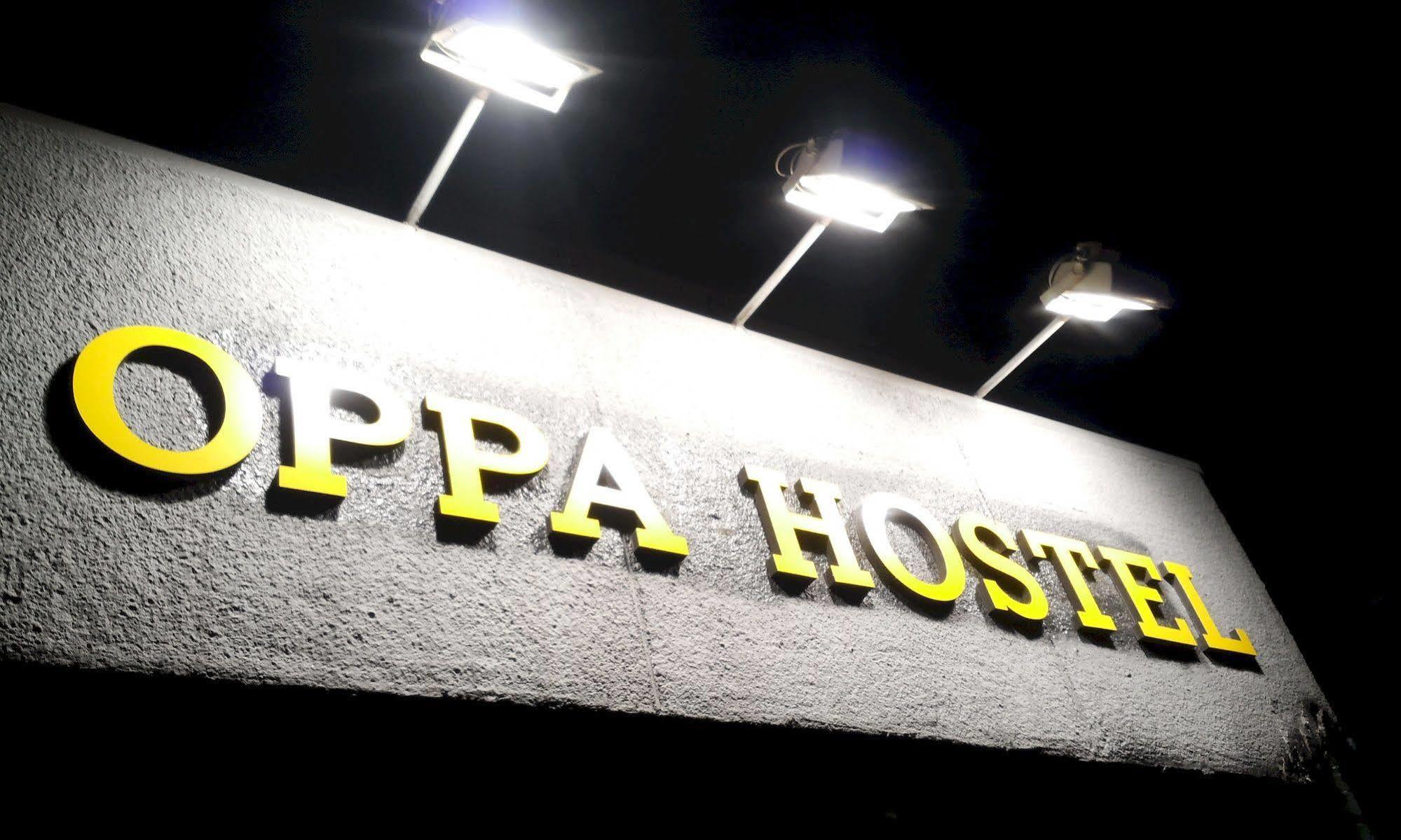 Oppa Hostel Seúl Exterior foto